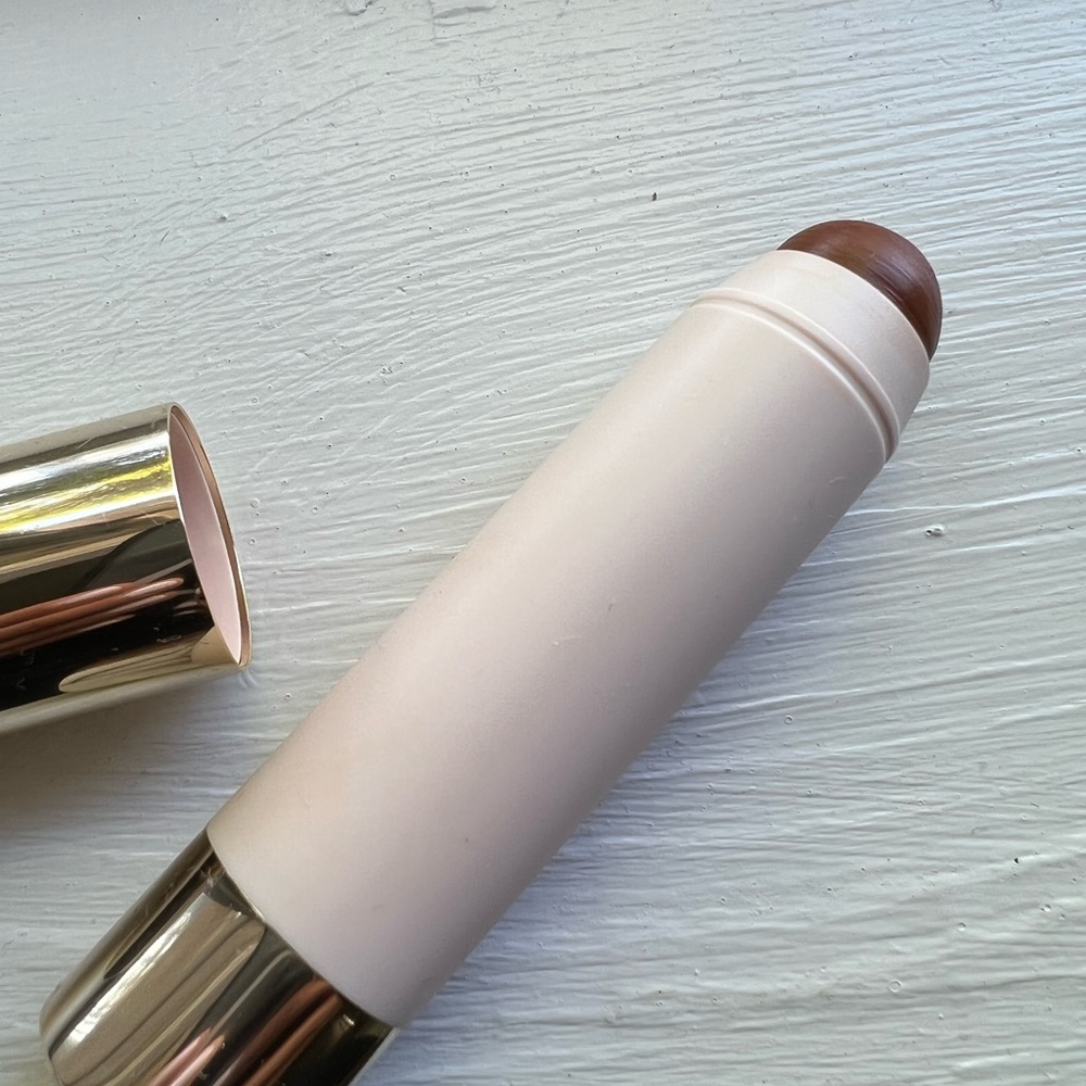 Rare beauty full of life bronzer